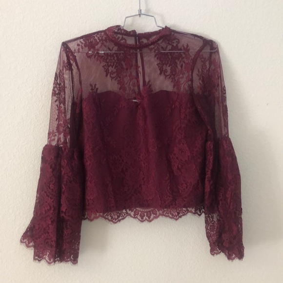 Cupcakes And Cashmere Davey Burgundy Layered Lace Blouse Size M - Picture 5 of 9